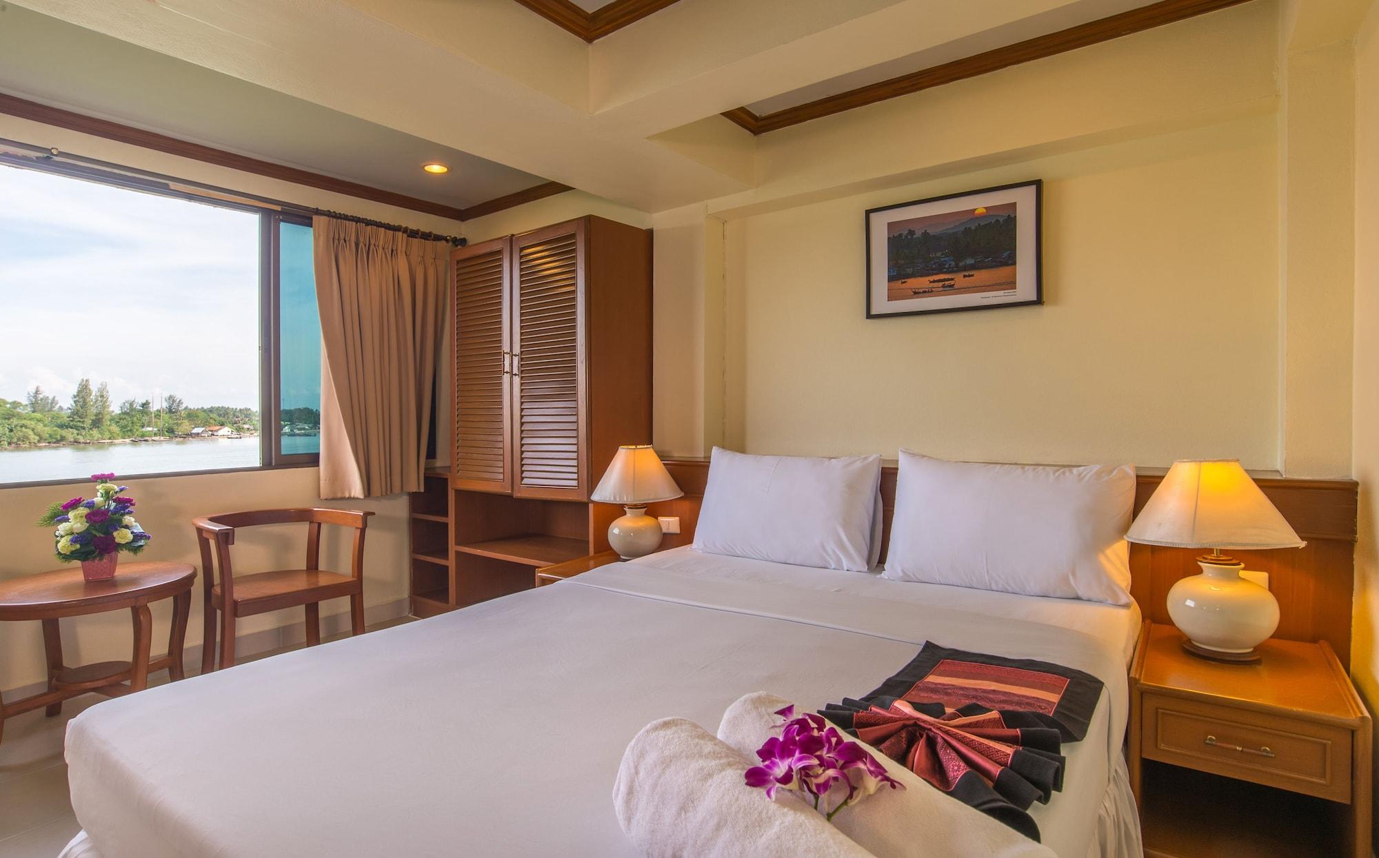 Krabi City Seaview Hotel Екстериор снимка