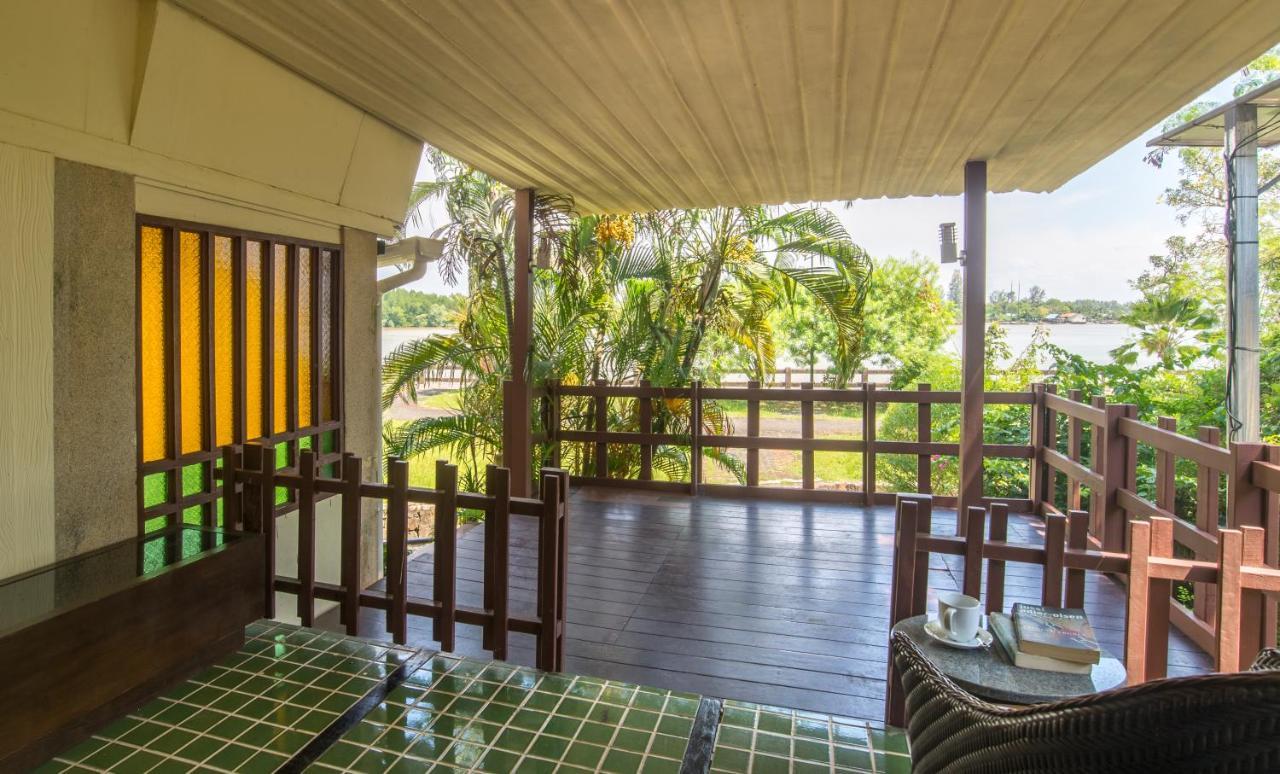 Krabi City Seaview Hotel Стая снимка