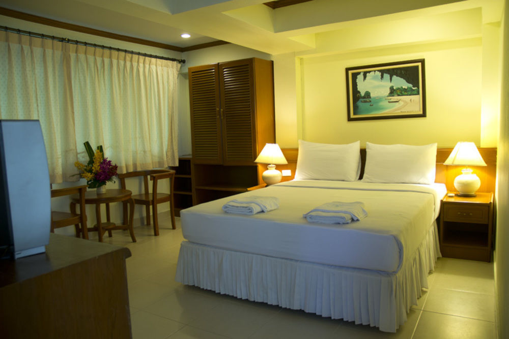 Krabi City Seaview Hotel Екстериор снимка